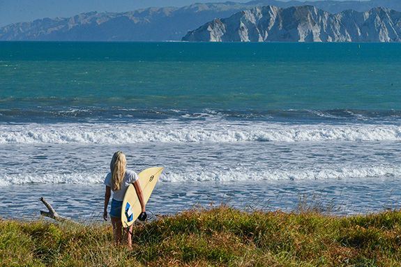 surfing in Gisborne